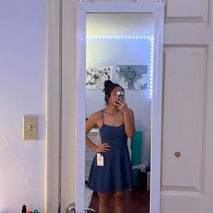 Macys NWT blue formal dress with lace back size 1 (small/xs)